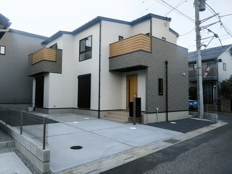 行田市桜町３丁目９区画４号棟　全体写真