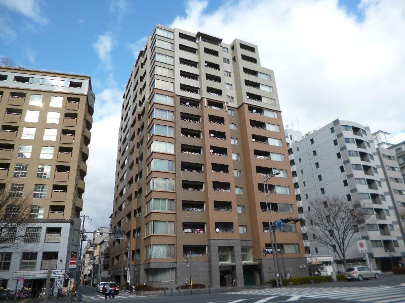 ルネ烏丸御池の外観
