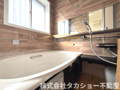君津市外箕輪1丁目　中古戸建の浴室