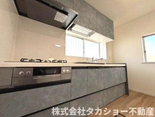 君津市外箕輪1丁目　中古戸建のキッチン