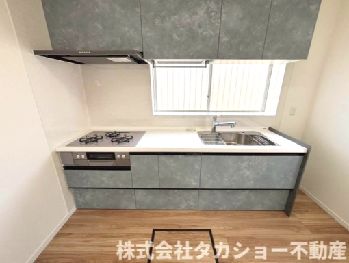 君津市外箕輪1丁目　中古戸建のキッチン