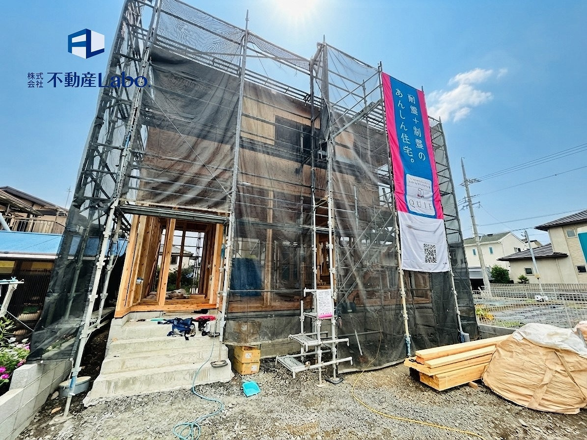 クレイドルガーデン　駿河区広野第10　　全1棟の外観|ウエルシアやコンビニが徒歩９分圏内の商業施設の整った住環境♪