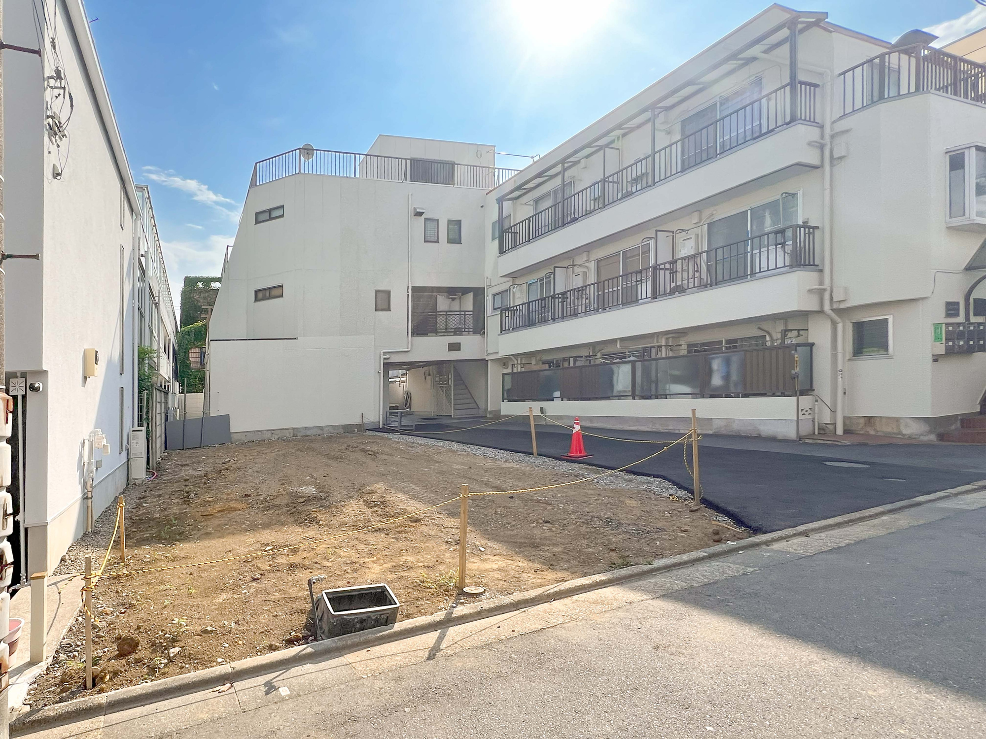 宅地分譲［品川区南品川５丁目］の前面道路含む現地写真|現地写真（2026年7月末撮影）