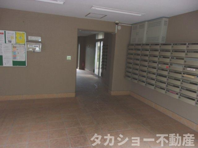 東千葉ハイツ1号棟のその他共用部分|共用部分もキレイに管理されております。