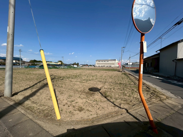 前面道路現地写真です！（2026/04/11撮影）