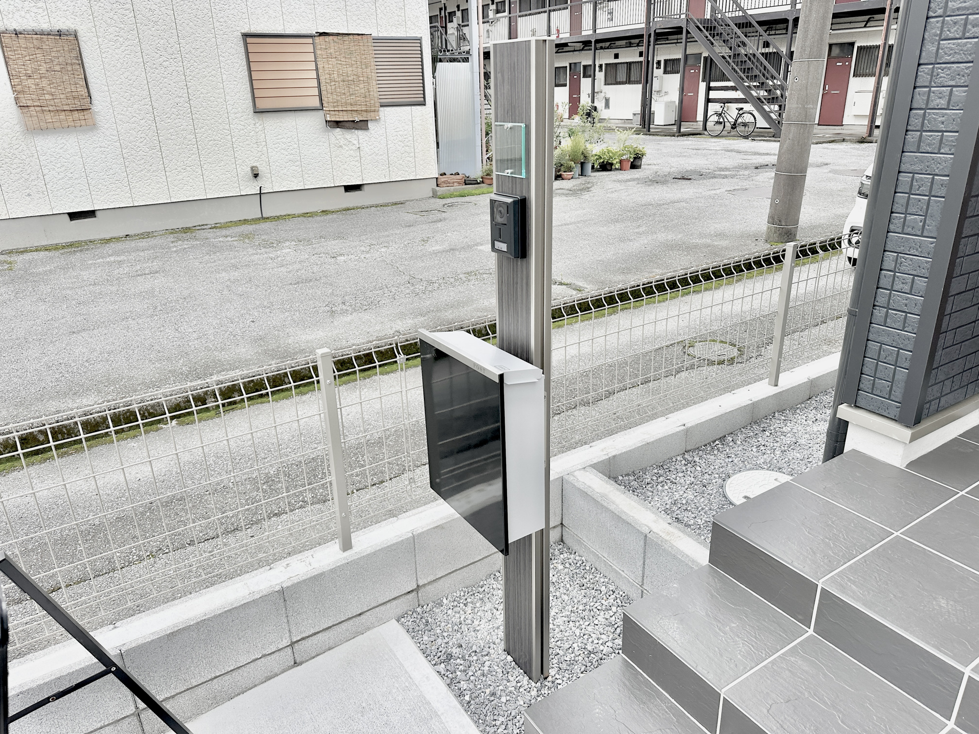 宇都宮市御幸ヶ原町126番　新築住宅全１棟の設備|おしゃれな機能ポールにはポスト、インターフォン、表札設置可能です♪