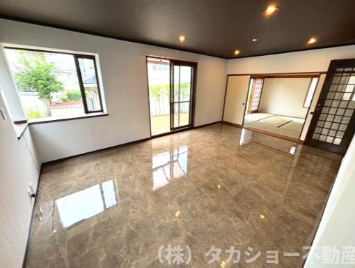 市原市ちはら台南5丁目　中古戸建の居間・リビング