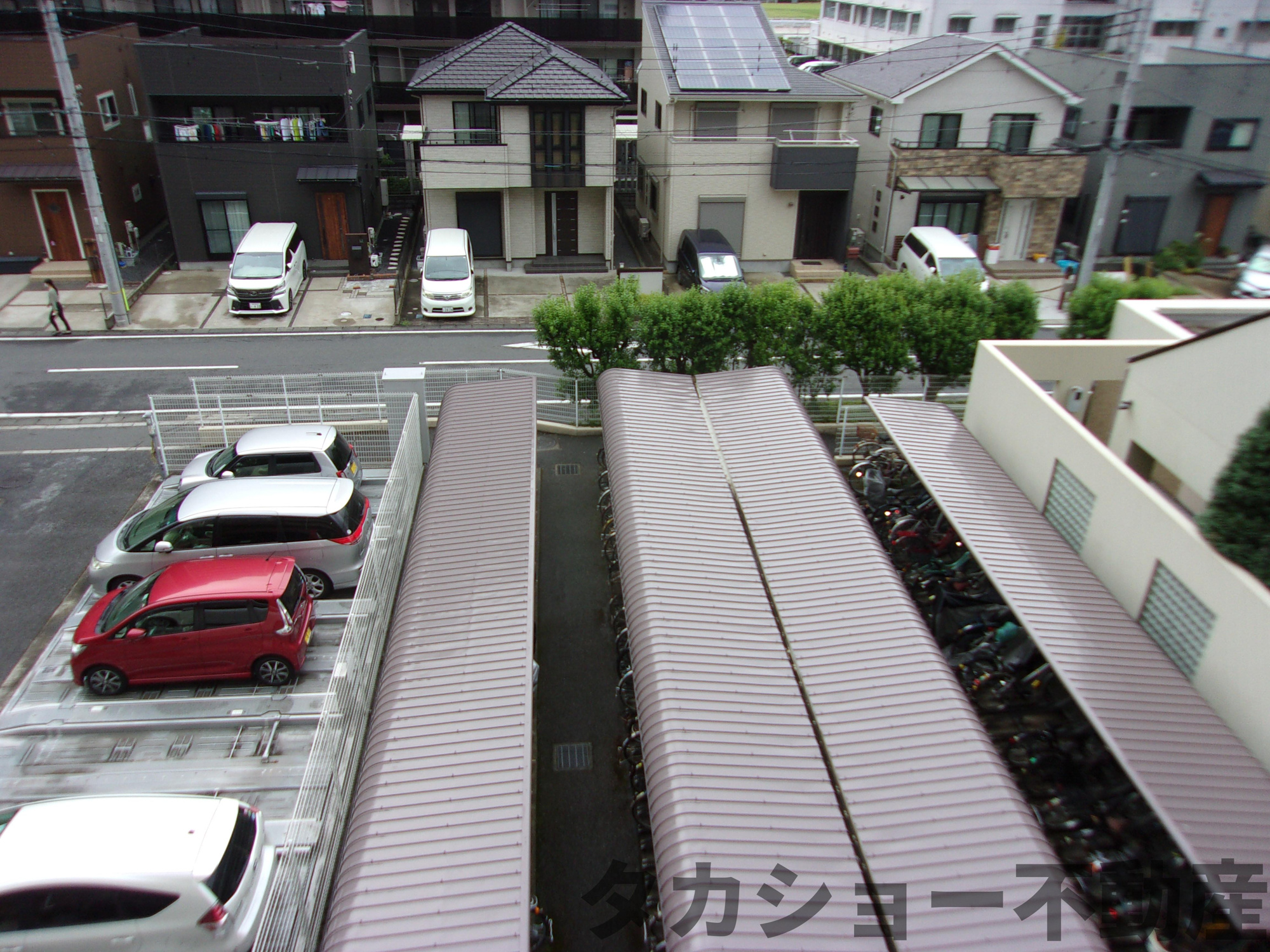 市原八幡パークホームズの駐車場