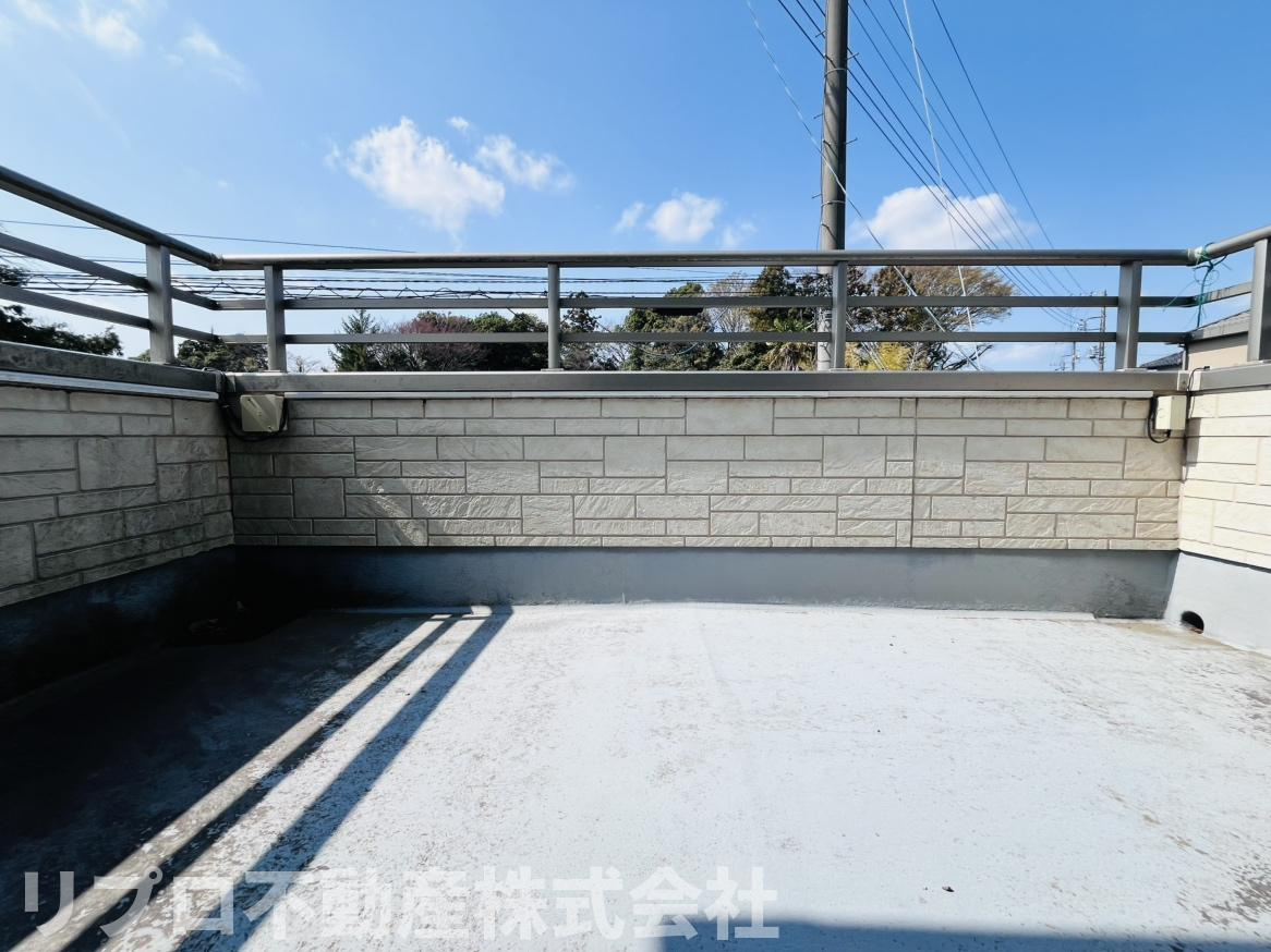 野田市柳沢戸建のバルコニー|北西側、南西側にバルコニーあります♪