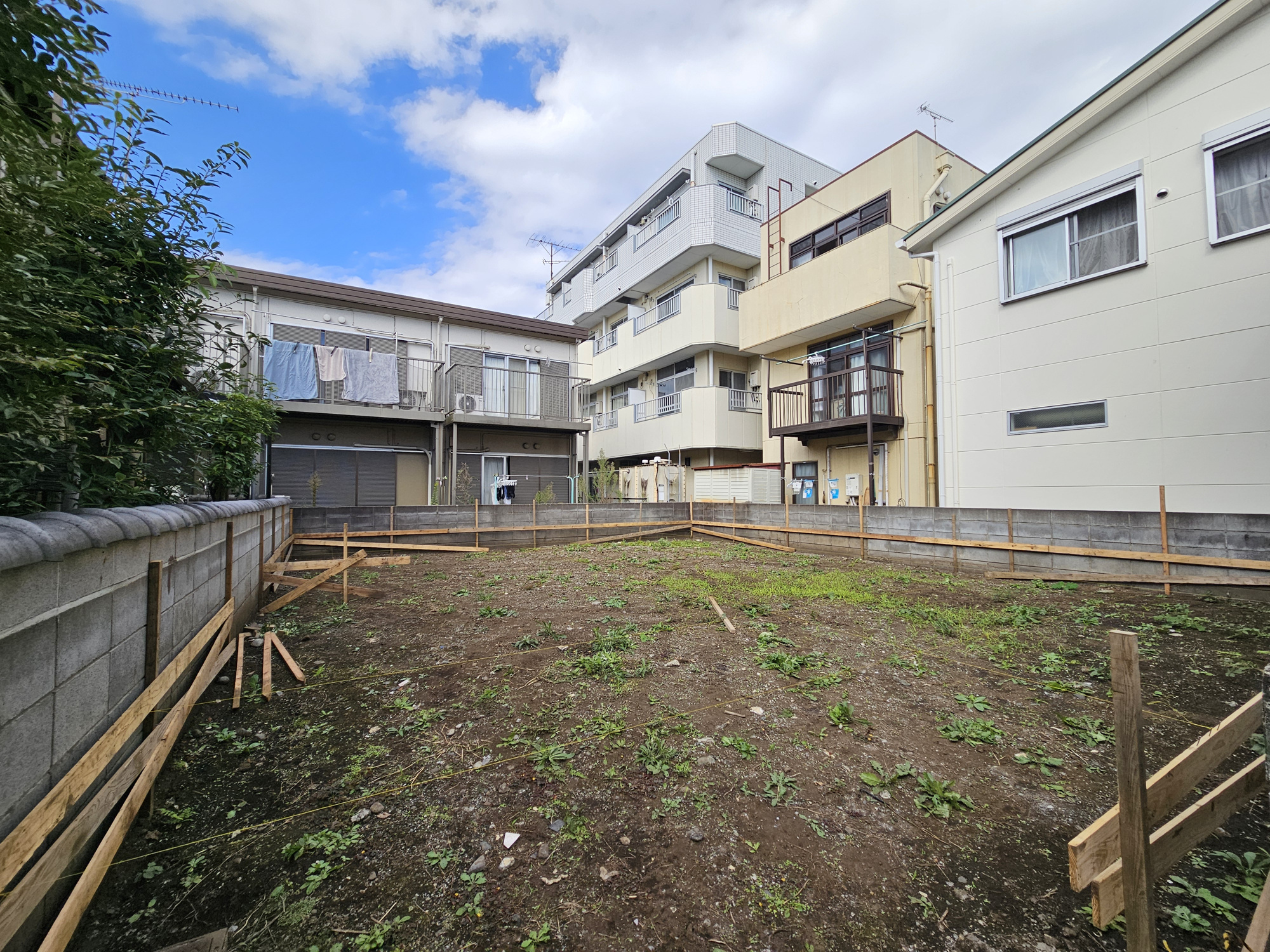 ◆駅まで平坦◆22帖LDK＆収納充実でゆとりある暮らし～東林間　新築戸建～の外観|小田急江ノ島線・小田原線徒歩利用可でアクセス至便！お買い物にも便利な好立地の3LDKです！収納も充実・全居室6帖以上でゆとりある暮らしが実現できます！ぜひお気軽にお問い合わせください。