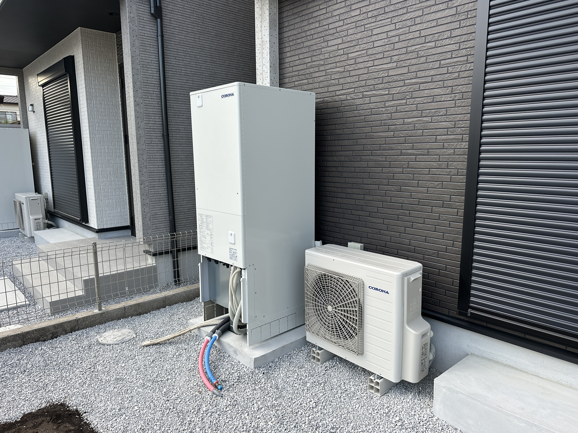 宇都宮市清原台３丁目　新築住宅全３棟の発電・温水設備|太陽光発電システム付きのオール電化物件で光熱費削減♪