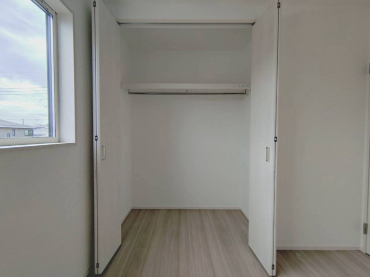 【比企郡滑川町月の輪6丁目 洋室Cクローゼット】