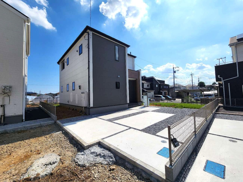 北から