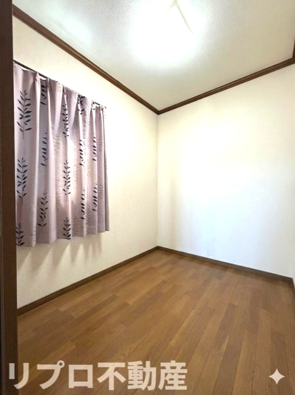 野田市花井　中古戸建のその他|約2帖の納戸を備えており、収納にも便利です！
※CG加工により残置物を撤去したイメージ画像です。