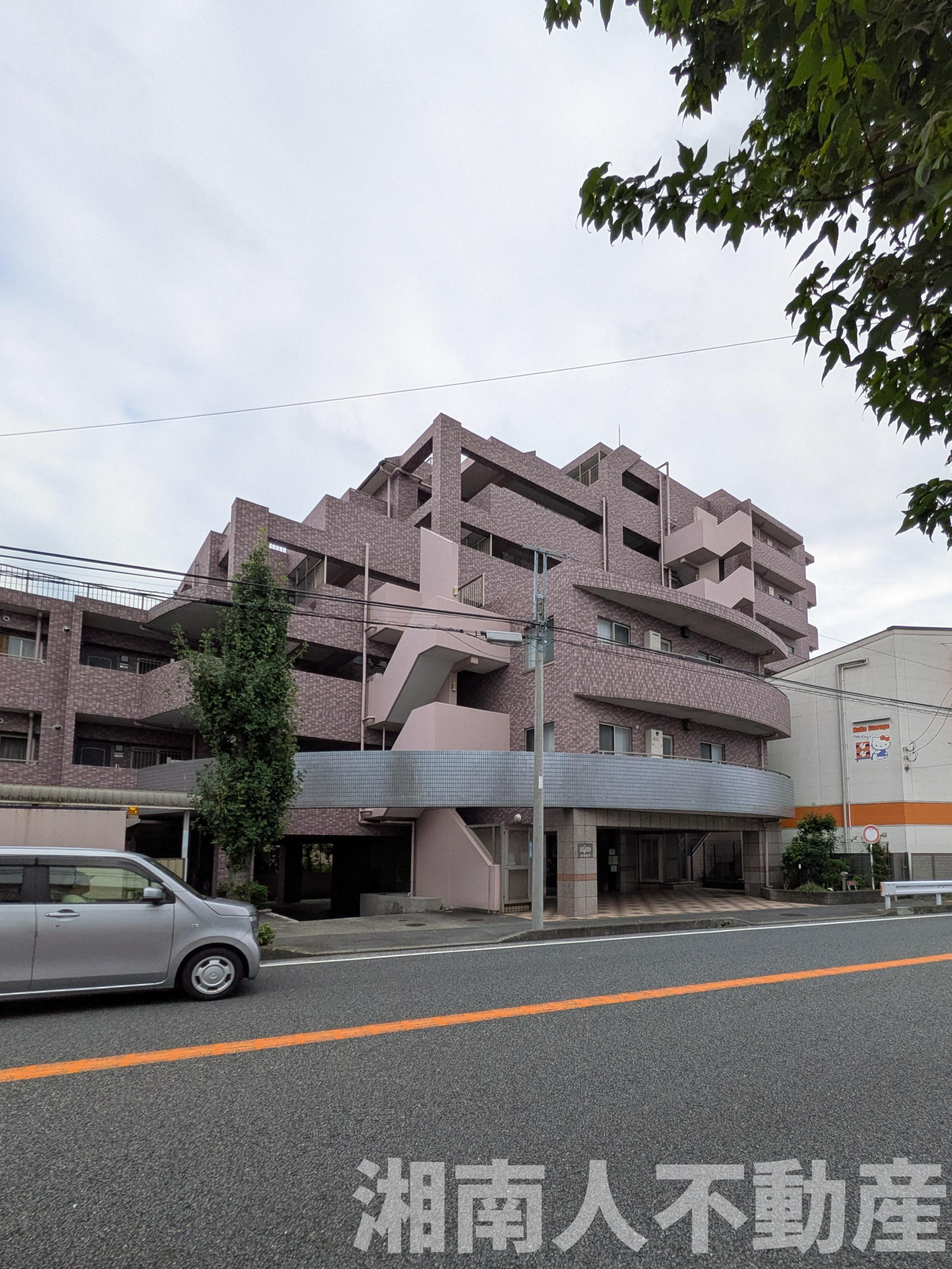 レジェンド湘南藤沢の周辺