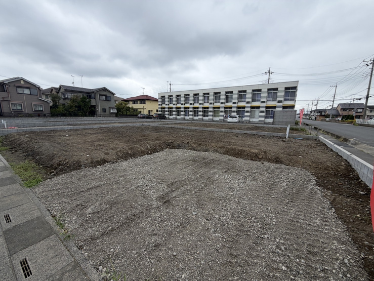 南羽生3丁目（全5区画）5号地：南からの現地風景