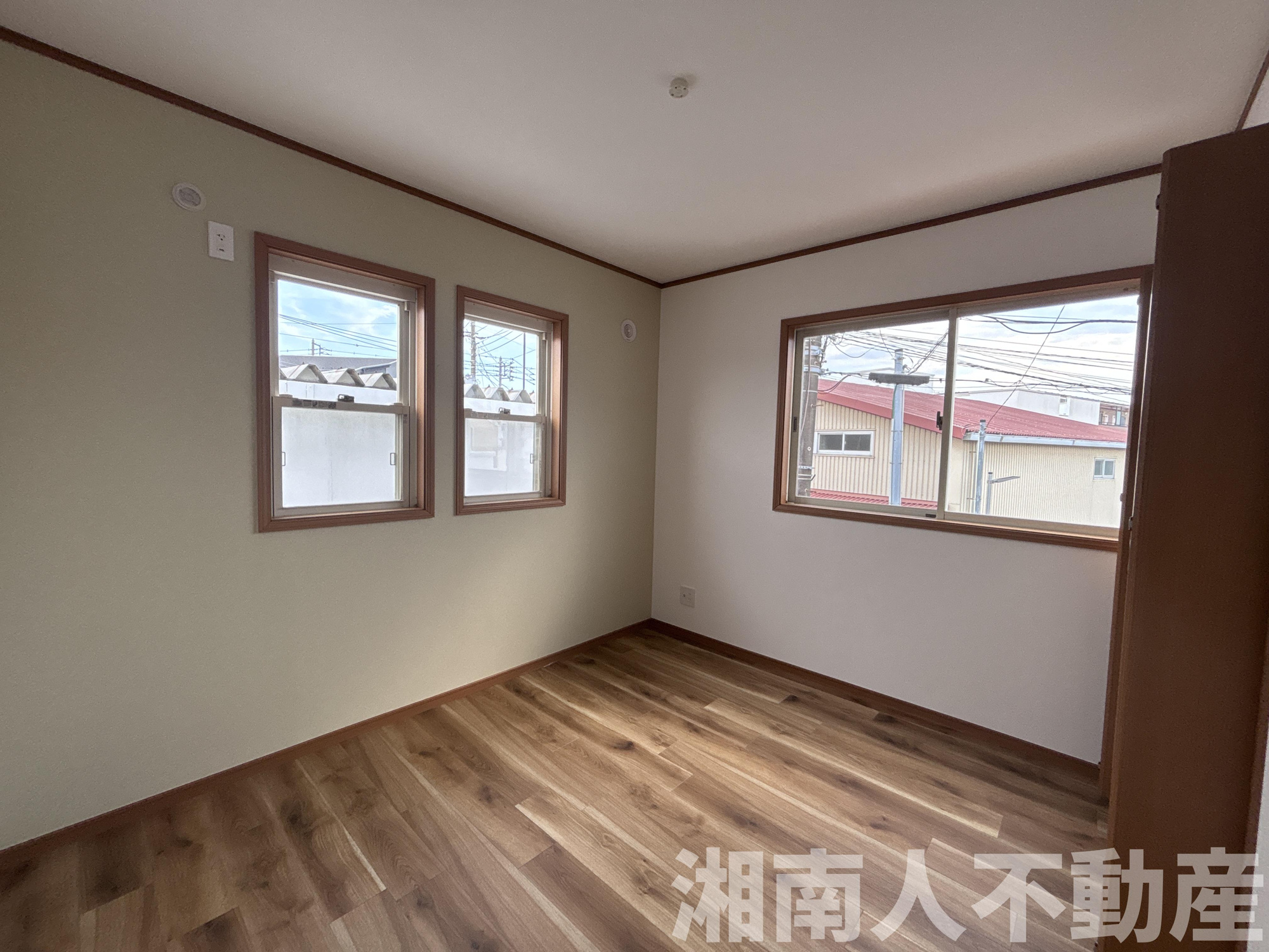 茅ケ崎市南湖５丁目１６－４３戸建の洋室|個人の部屋や寝室として使える洋室です