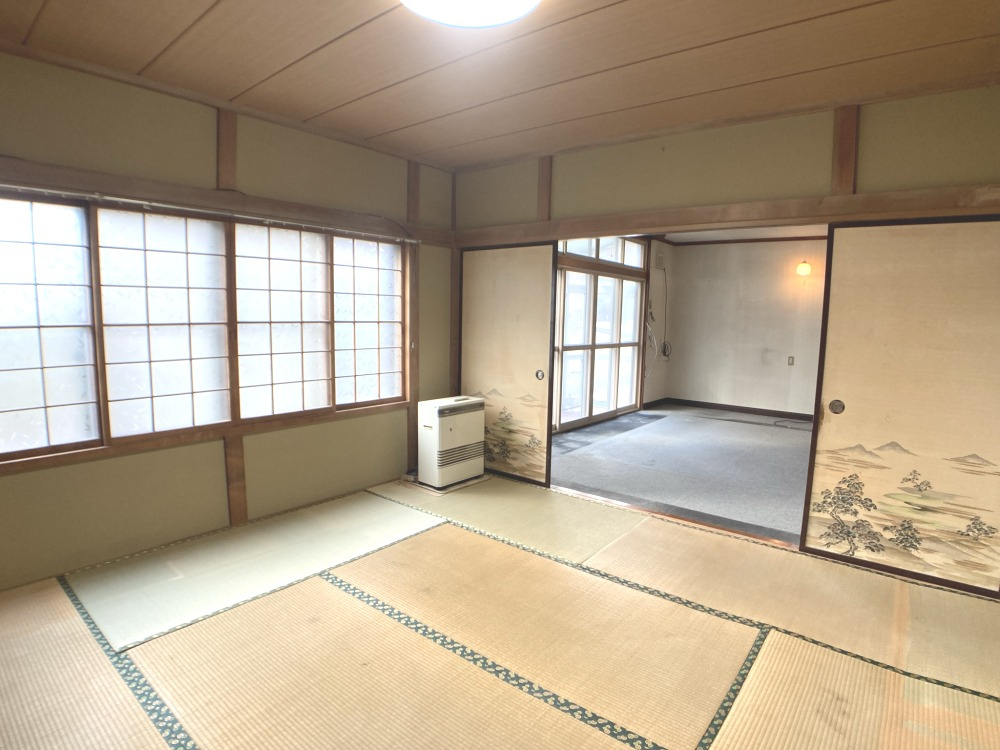 室蘭市小橋内町2丁目3-16　中古住宅の和室