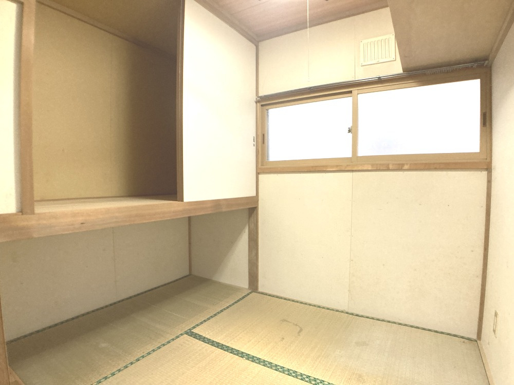 室蘭市小橋内町2丁目3-16　中古住宅の和室