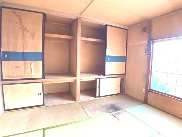 室蘭市小橋内町2丁目3-16　中古住宅の和室