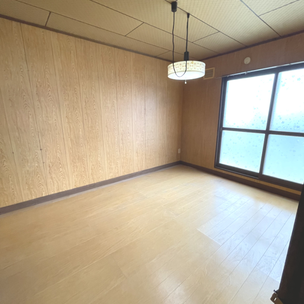 室蘭市白鳥台5丁目44-20　中古住宅の洋室