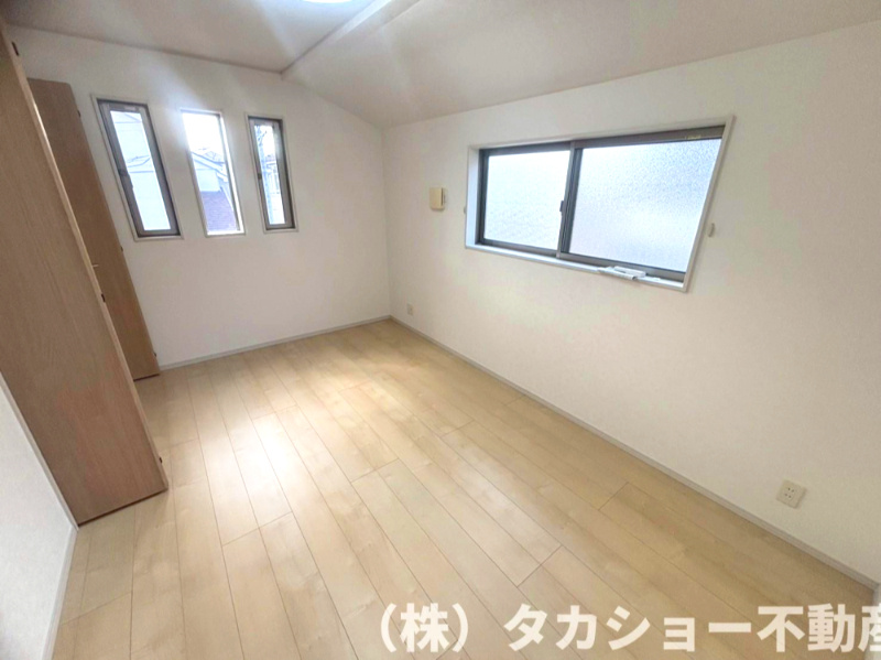 稲毛区長沼町　中古戸建の洋室