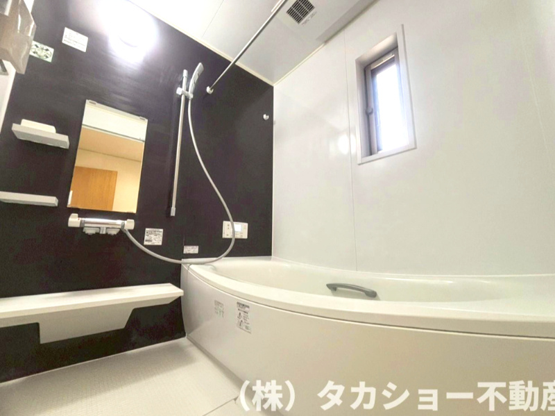 稲毛区長沼町　中古戸建の浴室