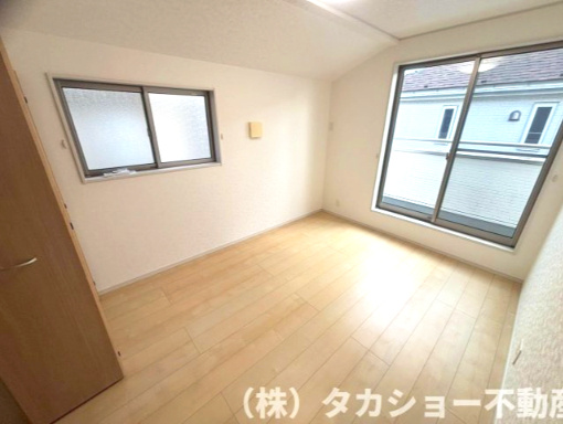 稲毛区長沼町　中古戸建の洋室