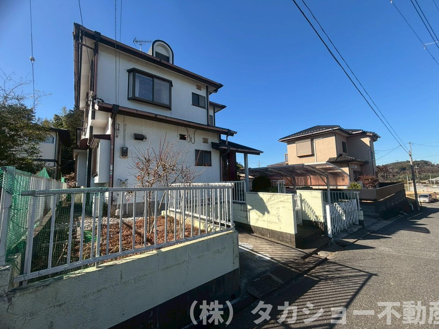 市原市西国吉　中古戸建の前面道路含む現地写真