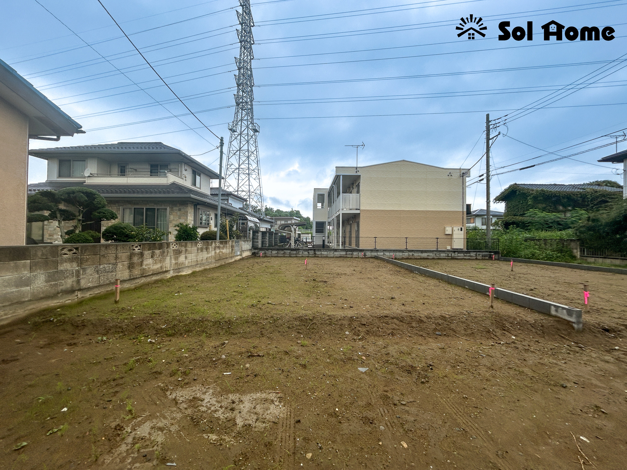 伊勢崎市新栄町　新築住宅全2棟の外観|◆本日のご案内も大歓迎です♪◆ 図面や写真では分からない部分を不動産のプロが丁寧にご説明いたします！！ 年中無休のソルホームはいつでもお問い合わせをお待ちしております♪