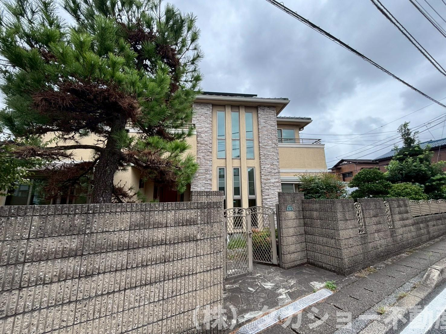 千葉市中央区千葉寺町　中古戸建の外観