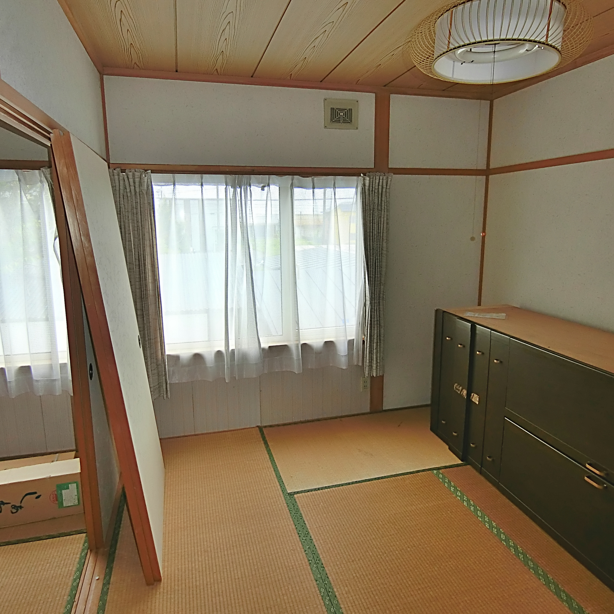登別市栄町3丁目9‐9　中古住宅の和室